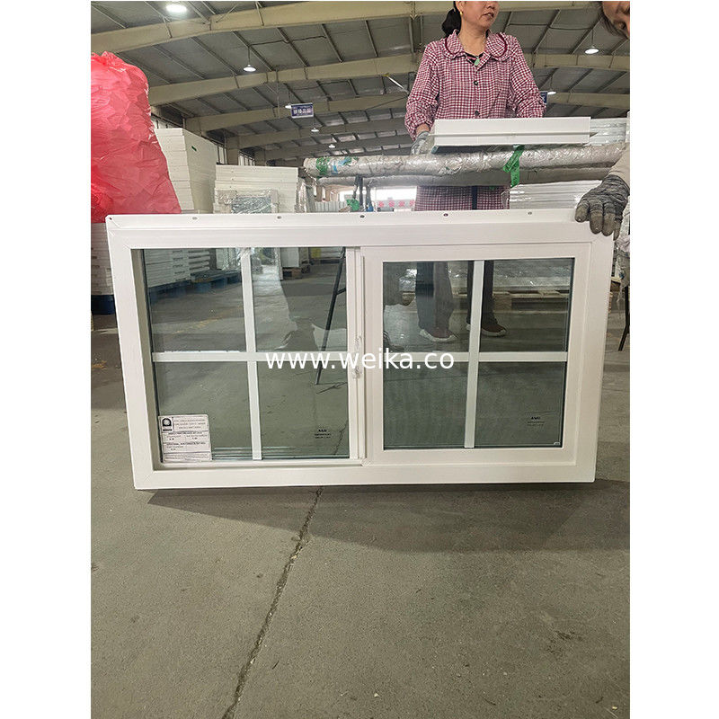 ファイバーグラススクリーンネット UPVC スライディングウィンドウとドア 内部ファン材料の統合設計
