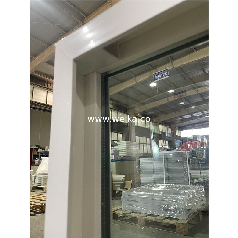 UPVC スライディング ウィンドウとドア 繊維ガラススクリーン網材で維持しやすい