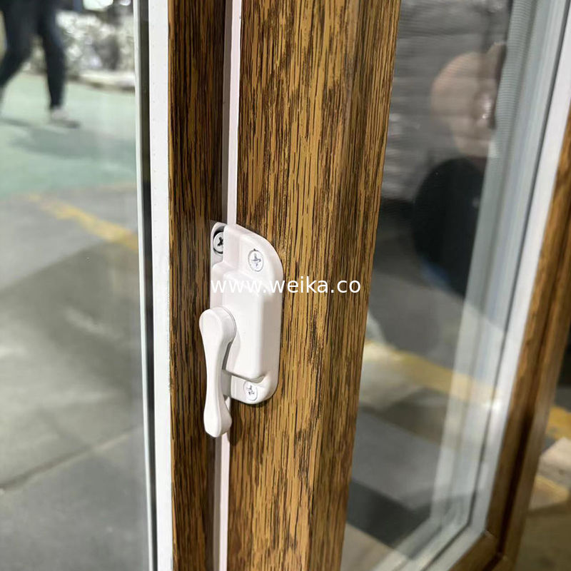 オーダーメイド UPVC スライディング ウィンドウ 木粒/白色 2色 可変色 & サイズ 内蔵スクリーン OEM メーカー